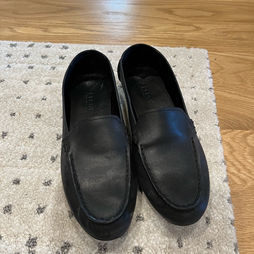 Sperry black loafers
